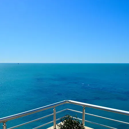 Poserian Endless Blue Sunrise Lejlighed *